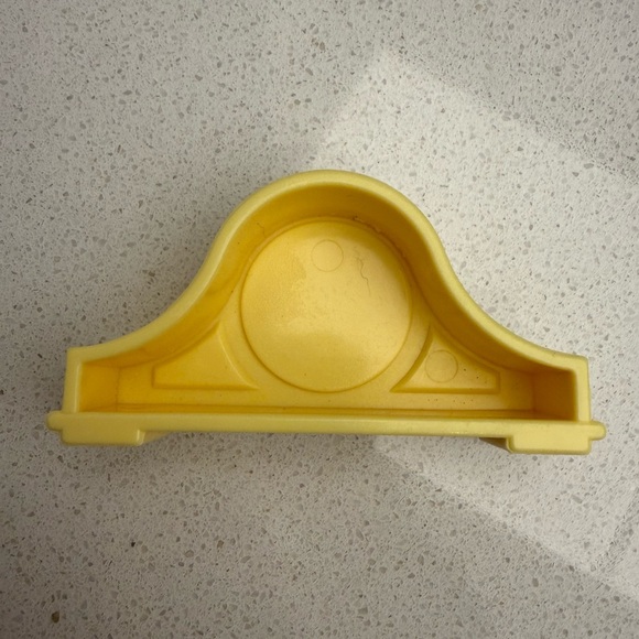 Vintage Playskool Victorian Dollhouse Yellow Mantel Clock 1990s - Picture 5 of 7